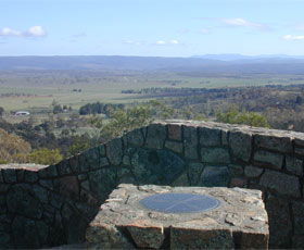 Mount Gladstone - Lightning Ridge Tourism 1