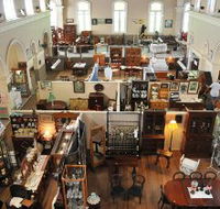 Ipswich Antique Centre - Lightning Ridge Tourism