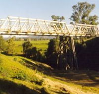 Vacy Bridge over Paterson River - Lightning Ridge Tourism