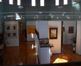 Yarram Courthouse Gallery Inc - Lightning Ridge Tourism 1