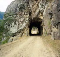 Old Glen Innes Road and the Historic Tunnel Grafton - Lightning Ridge Tourism