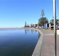 The Entrance Coast to Lake Walk - Lightning Ridge Tourism