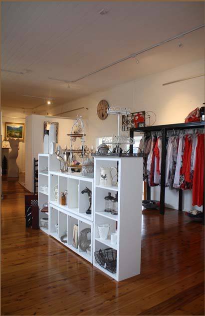 House Of Gabriel - Lightning Ridge Tourism 6