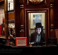 The Magicians Cabaret - Lightning Ridge Tourism