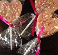 Pompadours Chocolate House - Lightning Ridge Tourism