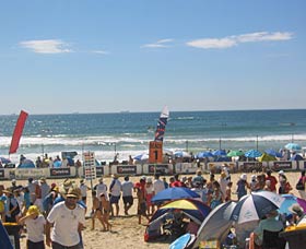 Blacksmiths Beach - Lightning Ridge Tourism 1