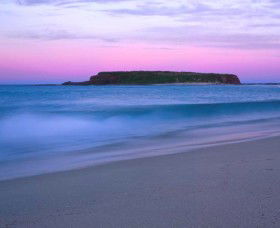 Windang Beach - Lightning Ridge Tourism 0