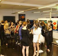 Bondi Art Lounge - Lightning Ridge Tourism