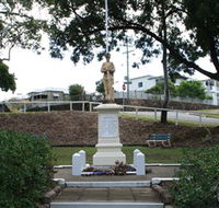 Manly War Memorial - Lightning Ridge Tourism