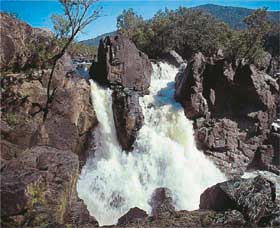 Clarence Gorge - Lightning Ridge Tourism 0