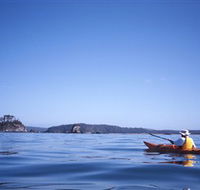 Kayaking Batemans Bay - Lightning Ridge Tourism
