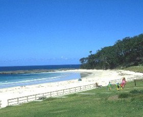 Mollymook Beach - Lightning Ridge Tourism 2