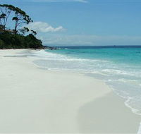Hyams Beach - Lightning Ridge Tourism