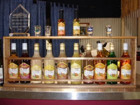 Mount Nathan Winery - Lightning Ridge Tourism 0