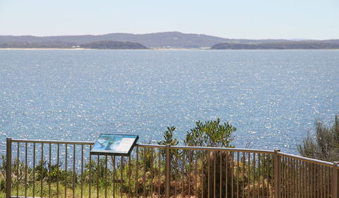 Moruya Heads Lookout - Lightning Ridge Tourism 3