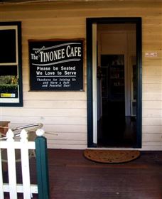 The Famous Tinonee Cafe And Gift Shop - Lightning Ridge Tourism 3