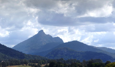 Wollumbin National Park - Lightning Ridge Tourism 0