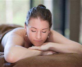 Body And Soul Spa Retreat - Lightning Ridge Tourism 0