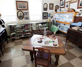 Lawrence Museum And Historical Society Inc - Lightning Ridge Tourism 5