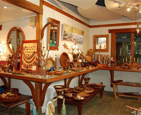 The Woodcraft Gallery - Lightning Ridge Tourism 0
