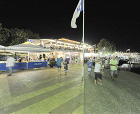 DAlbora Marinas Nelson Bay - Lightning Ridge Tourism 5