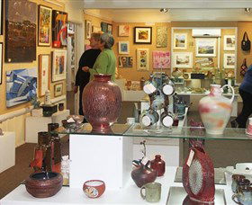 Port Stephens Community Arts Centre - Lightning Ridge Tourism 0