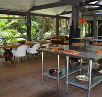 Tenteram Fine Foods Cooking School - Lightning Ridge Tourism