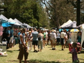 Coolangatta Art And Craft Markets - Lightning Ridge Tourism 1