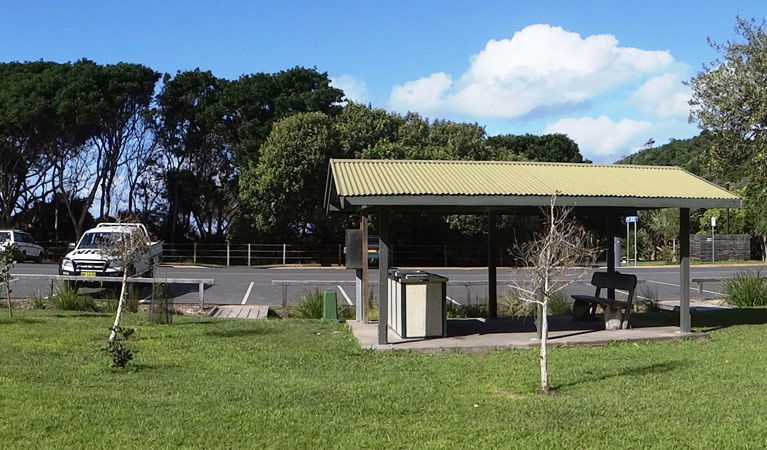 Broken Head NSW Lightning Ridge Tourism