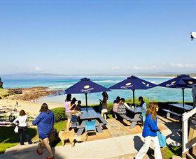 Merimbula Bar Beach - Lightning Ridge Tourism 4