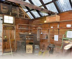 Davidson Whaling Station Historic Site - Lightning Ridge Tourism 2