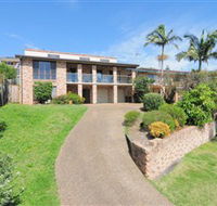 Baileys - Lightning Ridge Tourism