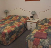 Golfview Motor Inn - Lightning Ridge Tourism
