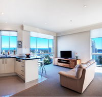 Pacific Views Resort - Lightning Ridge Tourism