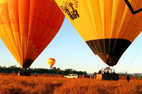 Hot Air Balloon Scenic Rim - Lightning Ridge Tourism 0