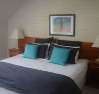 Girraween Country Inn - Lightning Ridge Tourism