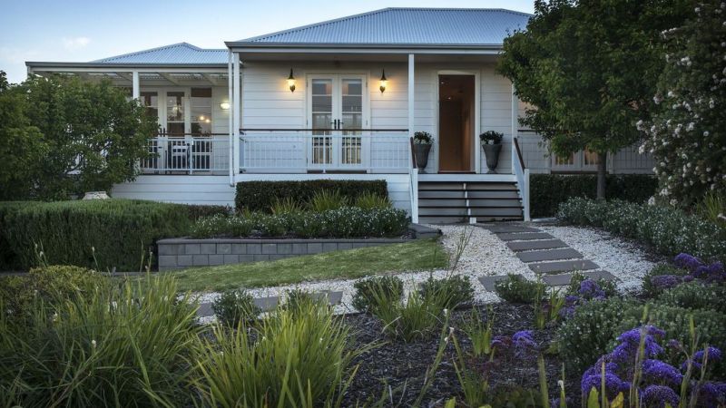 Milang SA Lightning Ridge Tourism