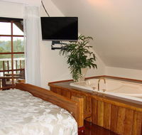 Clarence River Bed and Breakfast - Lightning Ridge Tourism