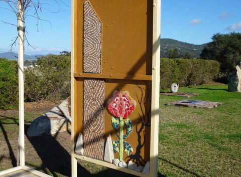 David Mahony Art Gallery & Sculpture Park - Lightning Ridge Tourism 1