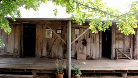 Allwood - Lightning Ridge Tourism 0