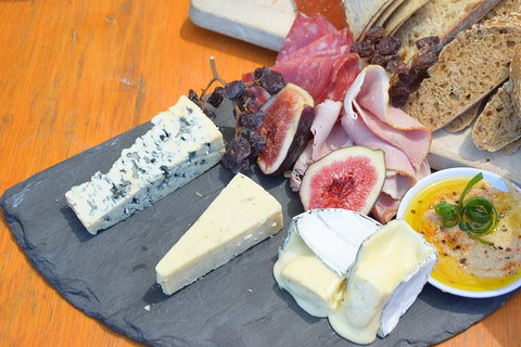 Swan Valley Wine Adventure - Half Day Premium Boutique Winery Tour - Lightning Ridge Tourism 1