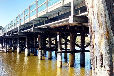 Swan Valley Wine Time (Private) Day Tour - Lightning Ridge Tourism 4
