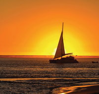6-Day Coral Coaster from Perth to Exmouth One-Way via Monkey Mia Ningaloo Reef - Lightning Ridge Tourism