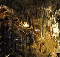 ALL INCLUSIVE Margaret River Brewery Naturaliste Lighthouse  Ngilgi Cave PASS - Lightning Ridge Tourism