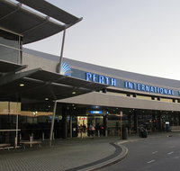 Perth CBD to/from Airport Private Group Transfers - Lightning Ridge Tourism