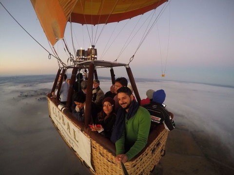 Yarra Valley Balloon Flight And Winery Tour - Lightning Ridge Tourism 3