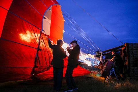 Yarra Valley Balloon Flight And Winery Tour - Lightning Ridge Tourism 20