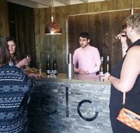 Tamar Valley Food and Wine Day Trip from Devonport Ulverstone or Burnie - Lightning Ridge Tourism