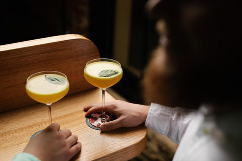 Adelaide Bar Boys Gin Tour - Lightning Ridge Tourism 1