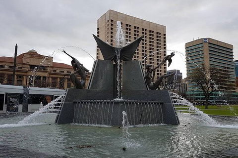 Adelaide Highlights, Hahndorf & McLaren Vale Wine Tasting And Sightseeing Tour - Lightning Ridge Tourism 8